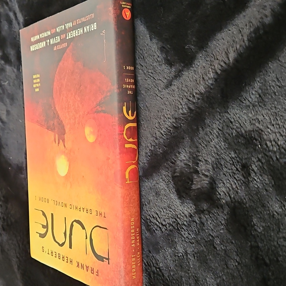 New Dune The Graphic Novel Book 1 - Picture 5 of 5